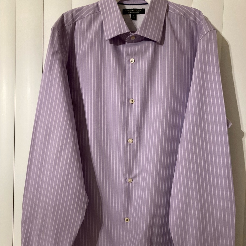 Men’s Lavender Purple Dress Shirt Size Large Non Iron Slim Fit Banana Republic